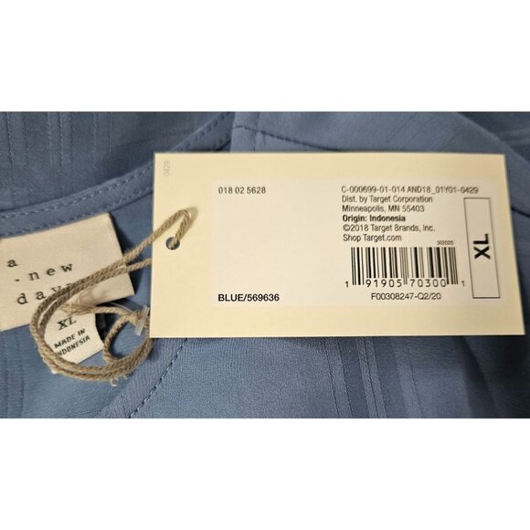 A New Day Womens Blouse Size XL Short Sleeve Keyhole Button Flutter Sleeves Blue - Picture 7 of 9